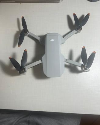Drone DJI Mini SE - Full Set con accessori