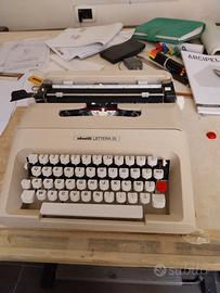 Macchina da scrivere OLIVETTI 35