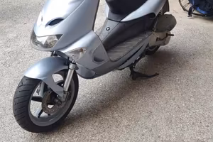 Aprilia sr 125 2t 