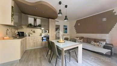 3 LOCALI A POTENZA PICENA