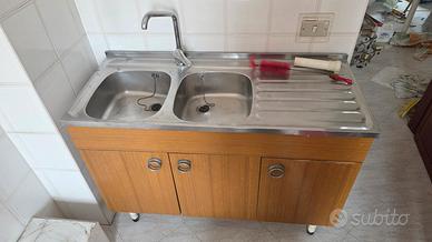  lavabo con mobile cucina