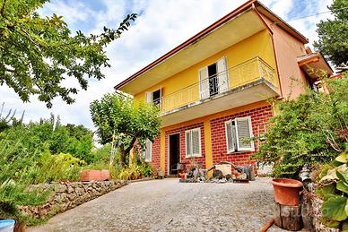 LACONI Casa Indipendente