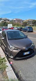 Toyota Yaris ibrida 
