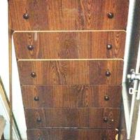 Cassettiera in legno da 7 cassetti, vintage