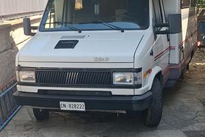 Ducato 2500 TD arca europa 416 