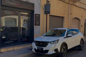 PEUGEOT 2008 BLUEHDI ALLURE PACK 1.5 131HP EAT8- 2