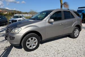 Mercedes ML 320