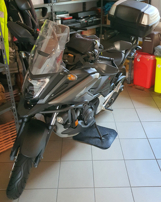 Honda nc750x dct travel edition