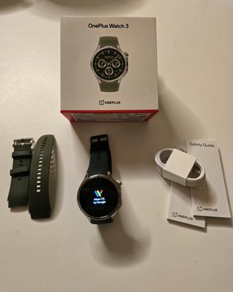 OnePlus Watch 3 Esmeralda titanium orologio smart