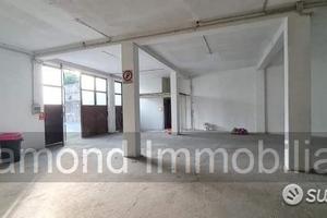 Garage 220mq a Fiumefreddo di Sicilia