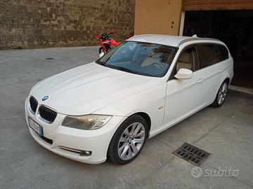 BMW Serie 3 (E90/91) - 2011