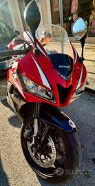 CBR 600 RR