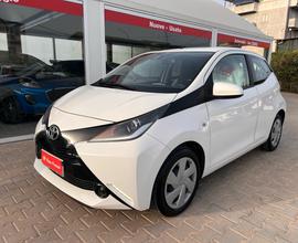 Toyota Aygo 1.0 VVT-i 69 CV 5 porte x-business OK 