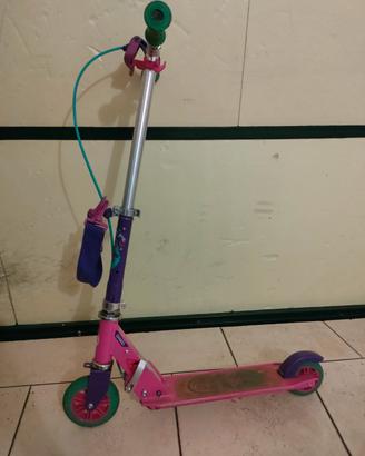 Monopattino bambina