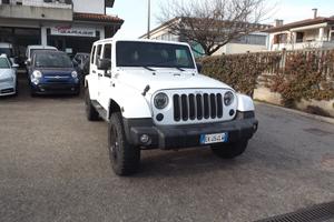 Jeep Wrangler Unlimited 2.8 CRD DPF Sahara Auto