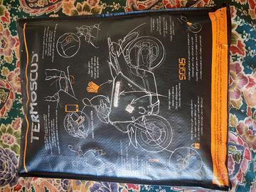 termoscudo Tucano originale  honda adv 350 nuovo 