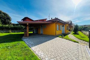 Villa a Villafranca in Lunigiana