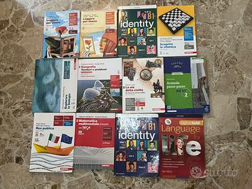 Libri scolastici scuola media, AFM e Liceo Artisti