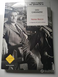 libro di calcio 