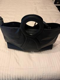 Borsa Roberta di Camerino nera grande con tracolla