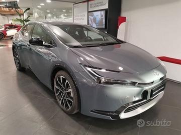 Toyota Prius 2.0 Plug-in Hybrid Lounge