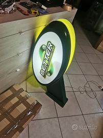 insegna luminosa better funzionante