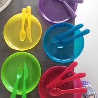 Piatti in plastica IKEA colorati per bambini