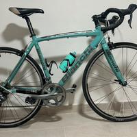 Bici da corsa Bianchi Via Nirone