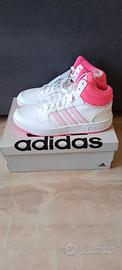 scarpe Adidas n 38 nuove in confezione  originale