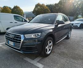 Audi Q5 35 TDI quattro S tronic Business Sport