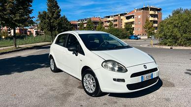 Fiat punto benzina/gpl  con audio migliorato