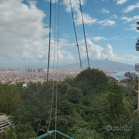 Ampio appartamento panoramico a San Martino Vomero