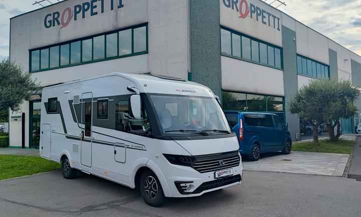 Adria Sonic Plus 700 DC