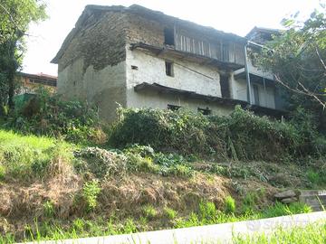 Baita da ristrutturare a Monastero di Lanzo