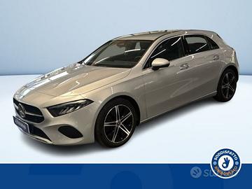 Mercedes-Benz Classe A 180d AutomaticProgress...