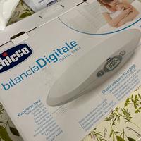 Bilancia digitale neonati