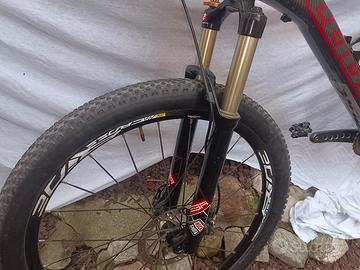 MTB full Look carbon