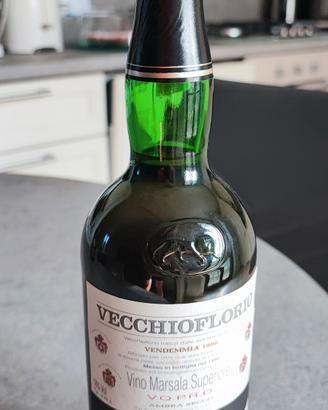 Bottiglia vino marsala Vecchioflorio