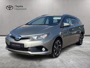 Toyota Auris 1.8 Hybrid Lounge