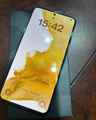 Samsung S22