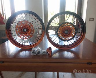 Cerchi motard Ktm, Husqvarna, Yamaha, Beta ecc.