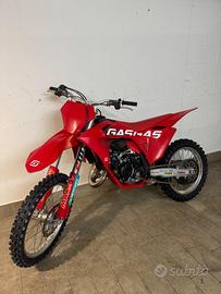 Gas MC 125 2024 cross