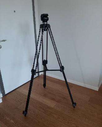 Treppiede Weifeng WF-717