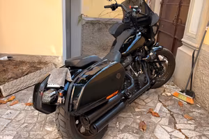 Harley Davidson low rider st  club style  ( m117)