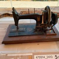 Vecchia macchina da cucire