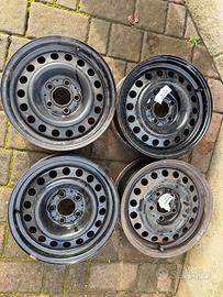 Cerchi in ferro 15 pollici