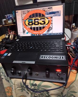 amplificatore rcf  pcomizi prediche ed automobile 