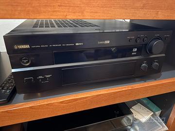 Sistema Hi-Fi Yamaha RX-V800RDS + Coppia Diffusori