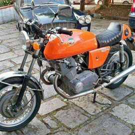 Laverda FS 750