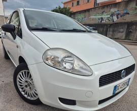 FIAT GRANDE PUNTO 1,3 M-JET NUOVISSIMA E FULL 2008